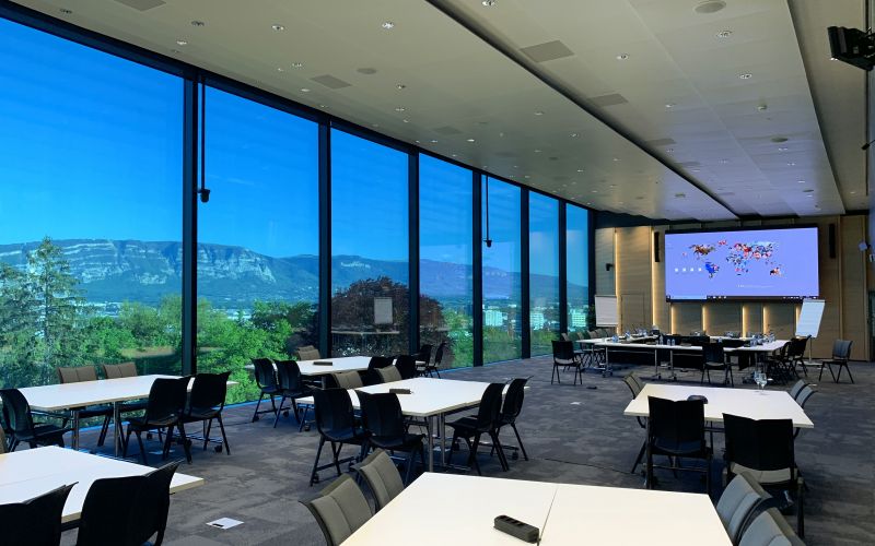 FICR_Salle_Conference_Vue_Panoramique.jpg