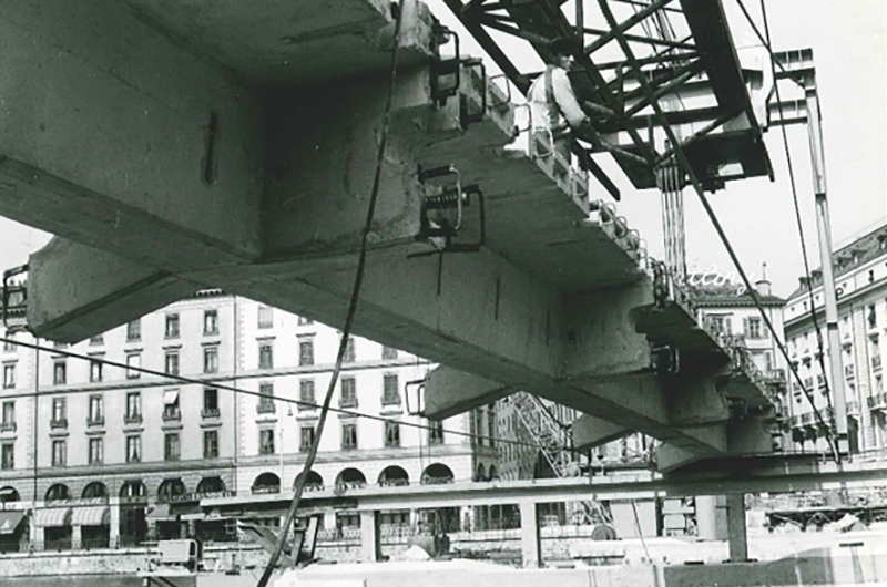 Pont des Bergues et Passerelle de l’Ile Rousseau